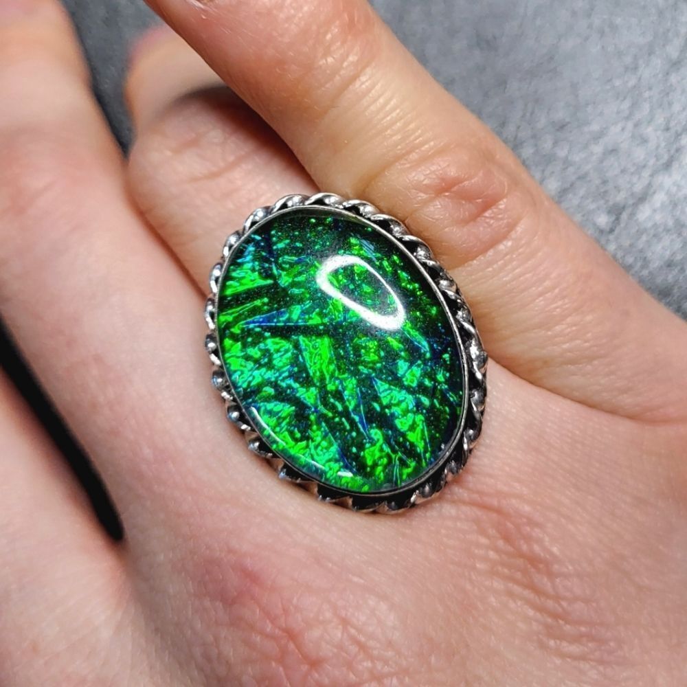 Gorgeous Large Oval Green Blue Dichroic Glass Ring - Size 6